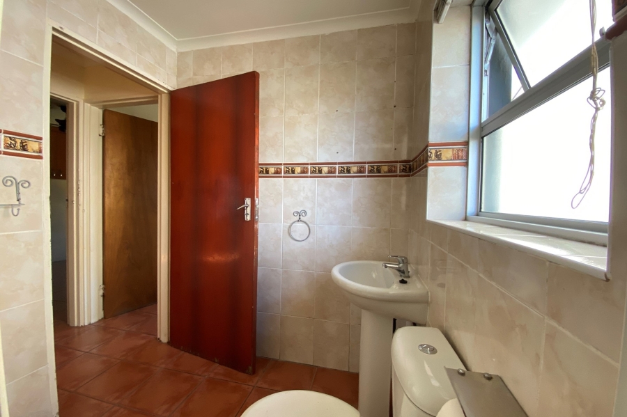 2 Bedroom Property for Sale in Ottery Western Cape